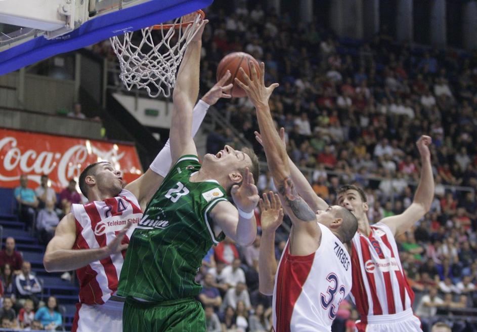 Omić Crvena zvezda Olimpija ABA