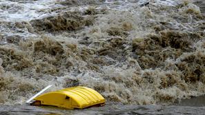 Poplave daljšega trajanja se pri nas lahko pojavijo le na kraških poljih in Ljub