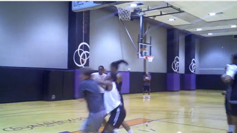 greg stanton župan phoenixa zlomljen nos