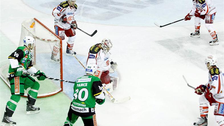 Žiga Eric Pance Chiodo Telemach Olimpija KAC Celovec liga Ebel