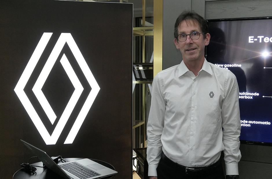 projektni direktor za hibridne motorje v skupini Renault Eric Peccoud | Avtor: Matija_Janežič