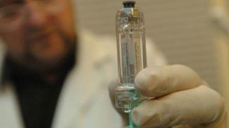 V Španiji so odkrili prva dva nevarna primera okužbe.