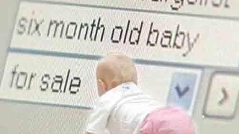 Poleg otroka neznana ženska podarja tudi vse njegove stvari.