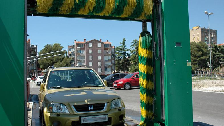 "Avtopralnica ne spada med stanovanjske bloke, ampak na obrobje naselja," pravi 