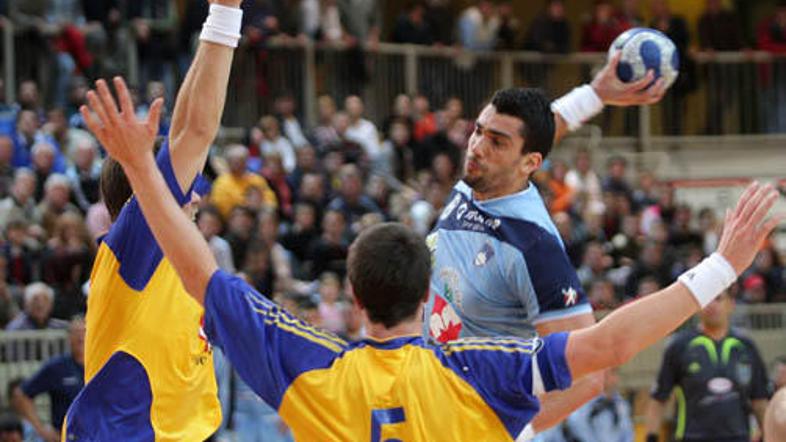 Backović meni, da bi sodnika morala dosoditi sedemmetrovko. (Foto: Boštjan Tacol