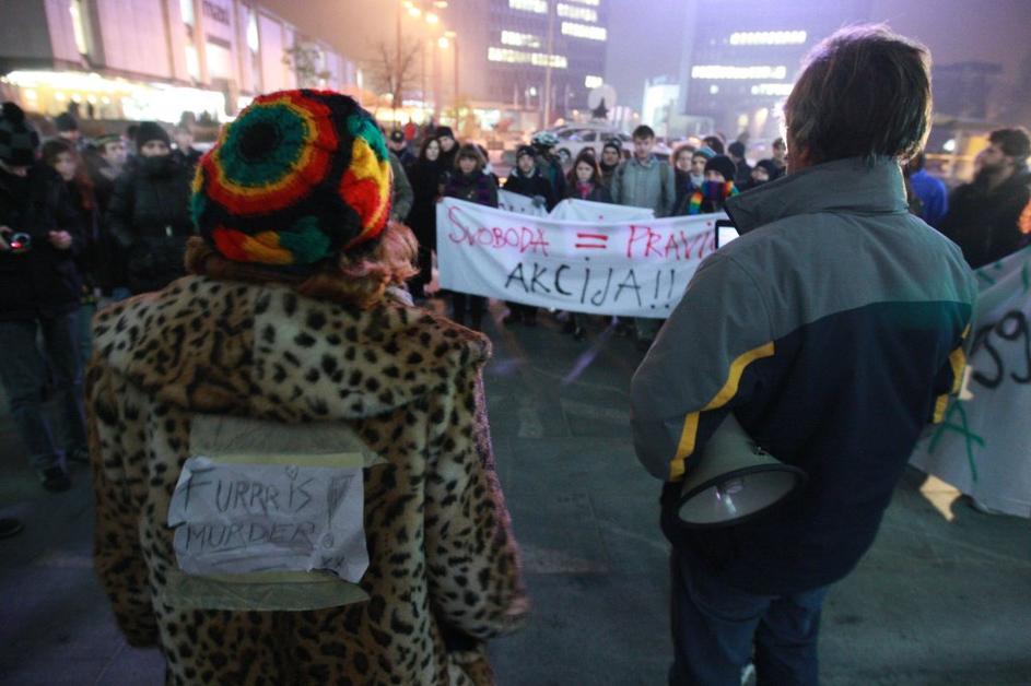 Protest ob enomesečnici 