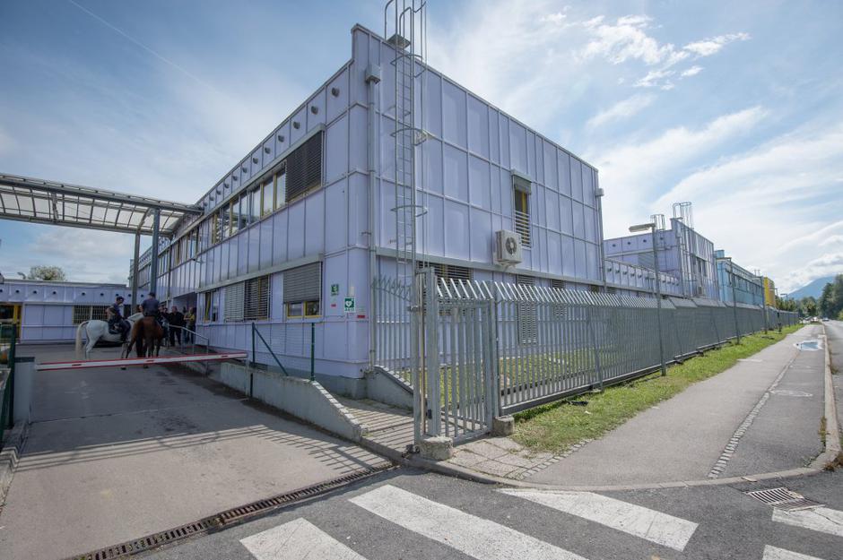 azilni dom | Avtor: Anže Petkovšek