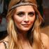 Med zvezdnicami, ki obožujejo lasne modne dodatke, najbolj izstopa Mischa Barton