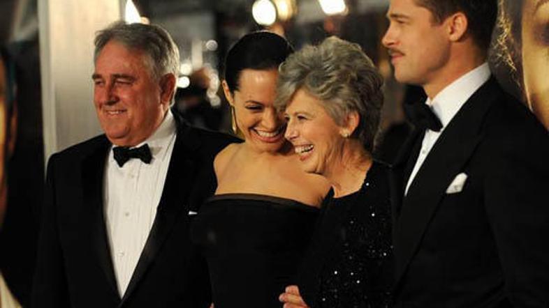 Druščina je bila cel večer nasmejana.