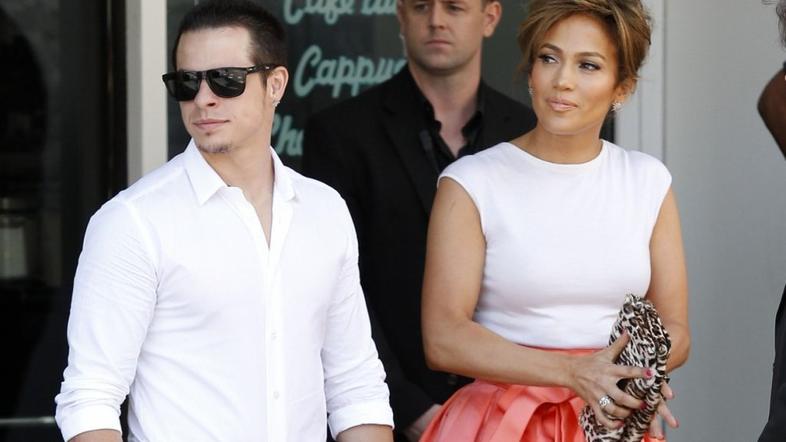 Jennifer Lopez Casper Smart