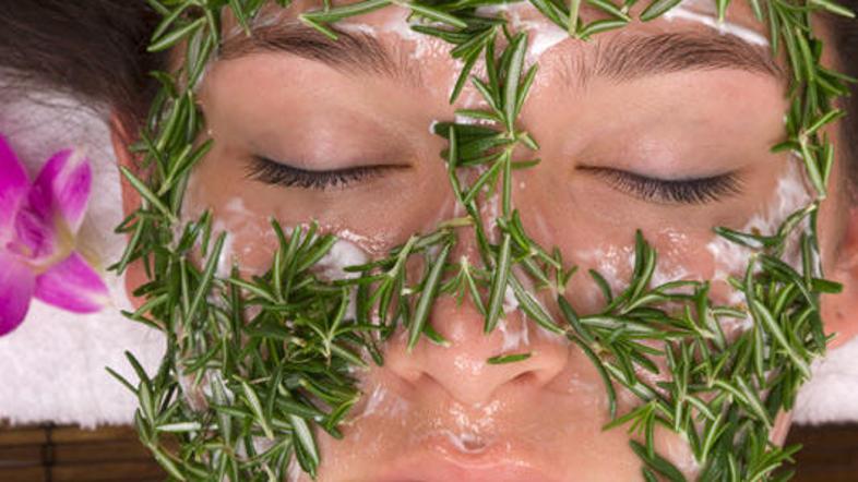 Nega za obraz iz domače kuhinje