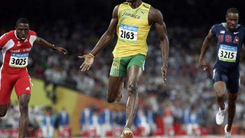 Usain Bolt deluje, kot da bi bil z drugega planeta. (Foto: Reuters)