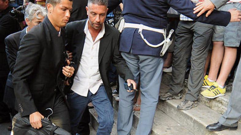 Cristiano Ronaldo je obračunal s fotografom.