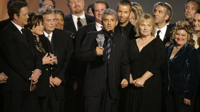 Daniel Battsek, predsednik Miramax Films, je prevzel nagrado za najboljši film.