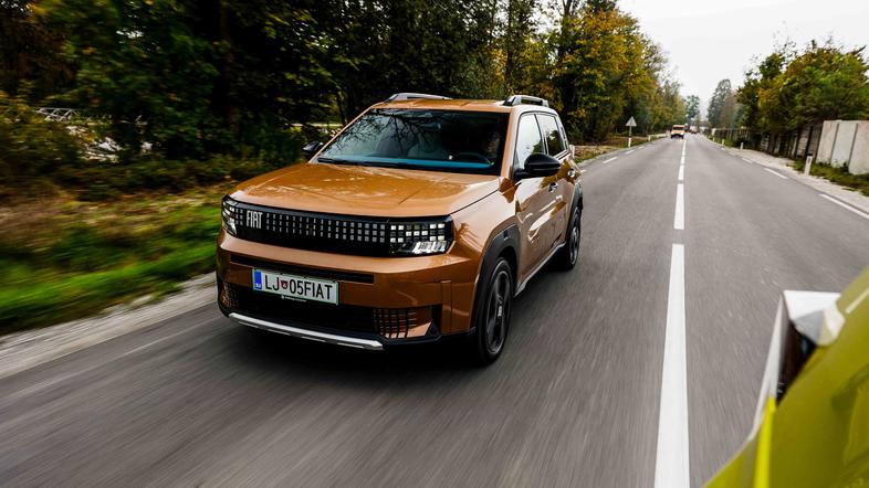 primerjava fiat panda hybrid bev