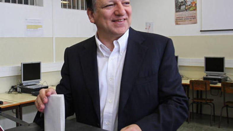 Podpisu Lizbonske pogodbe na Poljskem je prisostvoval tudi predsednik Evropske k