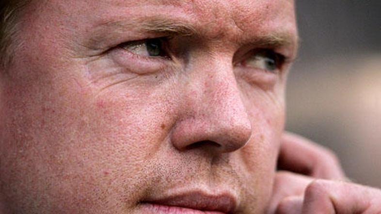 Odstavljeni Steve Staunton