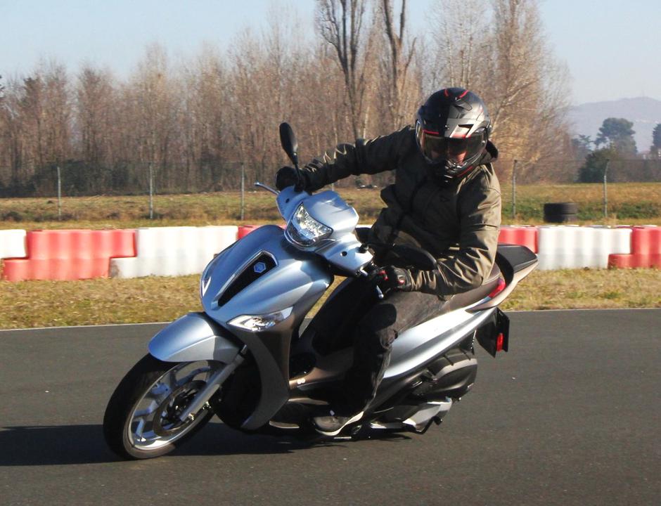 Test koda 125 motorji | Avtor: 