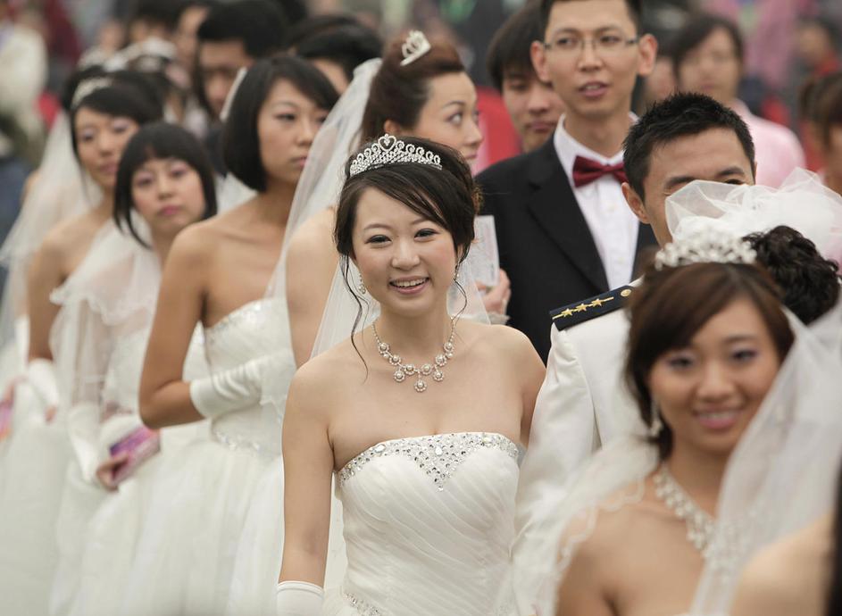 Množična poroka Združitvena cerkev Sun Myung Moon