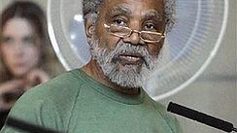 Ugledni senator ima dovolj Boga in katastrof, ki naj bi jih ta povzročal.