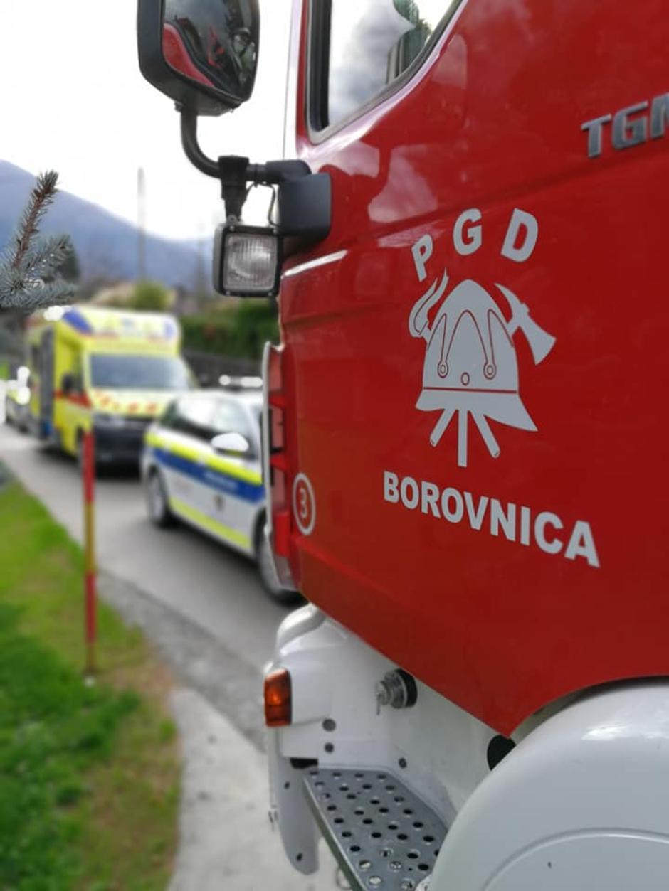 Posredovanje ob smradu zaradi plina, gasilci | Avtor: PGD Borovnica