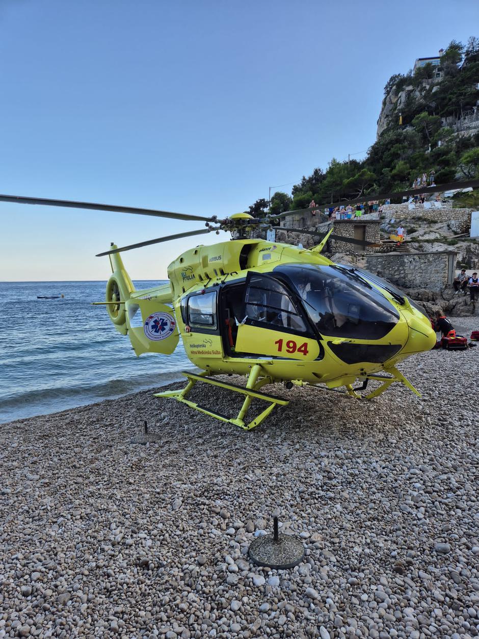 Nujna helikopterska medicinska pomoč | Avtor: Osebni arhiv Tomaža Mrlaka
