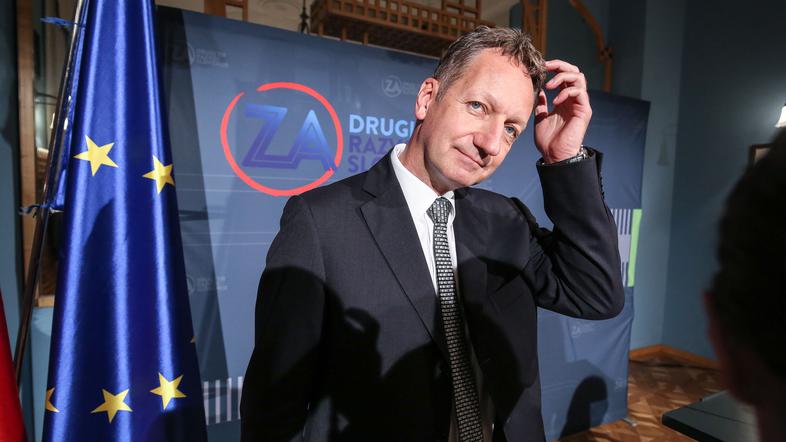 Boris Popovič po referendumu u drugem tiru