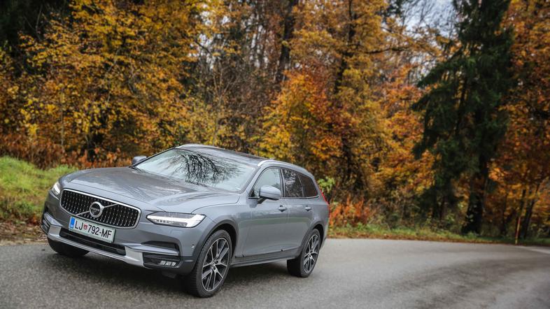 Volvo V90 cross country