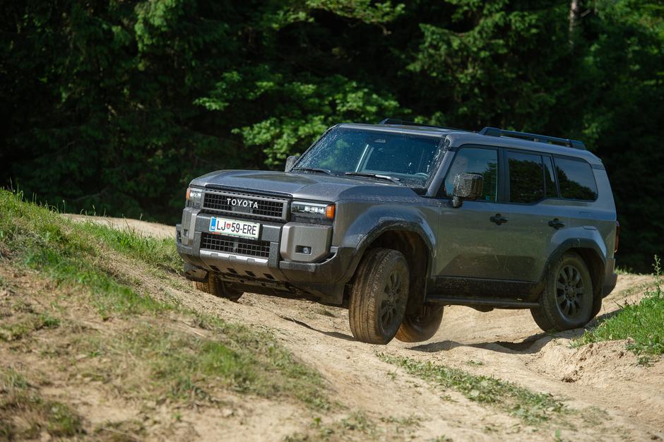 Toyota Land Cruiser | Avtor: Anže Petkovšek