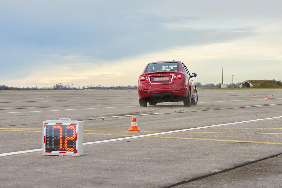 suda SA01, električni avtomobil, varnost, testno trčenje | Avtor: ADAC