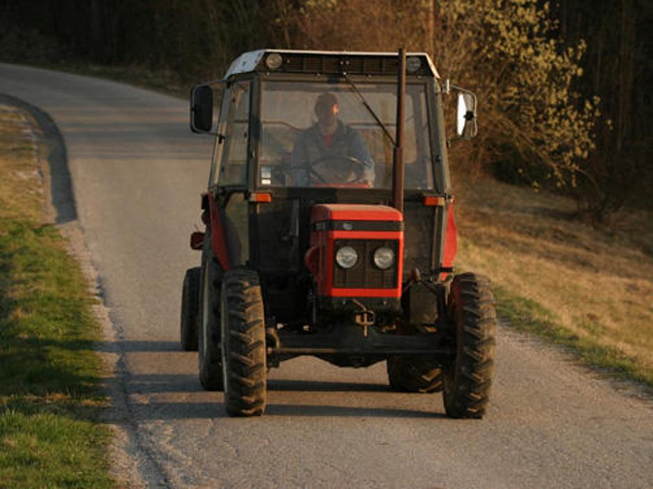 Kmetje bodo protestirali tudi zato, ker kljub precejšnjim omejitvam, ki jim mora | Avtor: Žurnal24 main