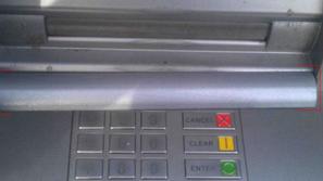 Zlorabe na bankomatu