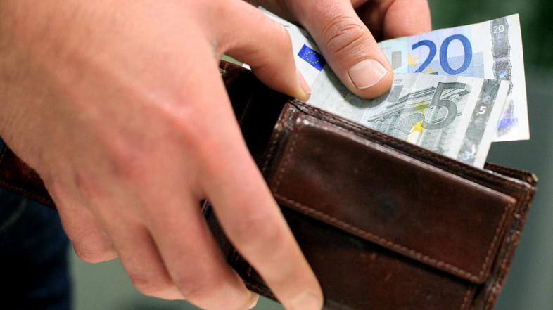 denar iz denarnice, denarnica, evri, evro