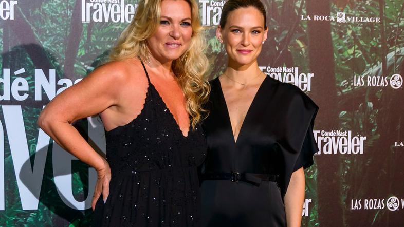 Bar Refaeli, Tzipi Refaeli