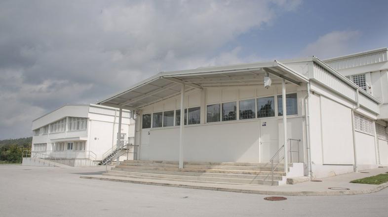 Center za tujce v Postojni