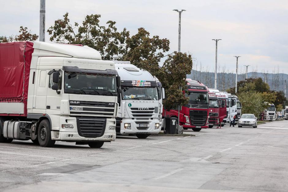 tovornjak | Avtor: Saša Despot