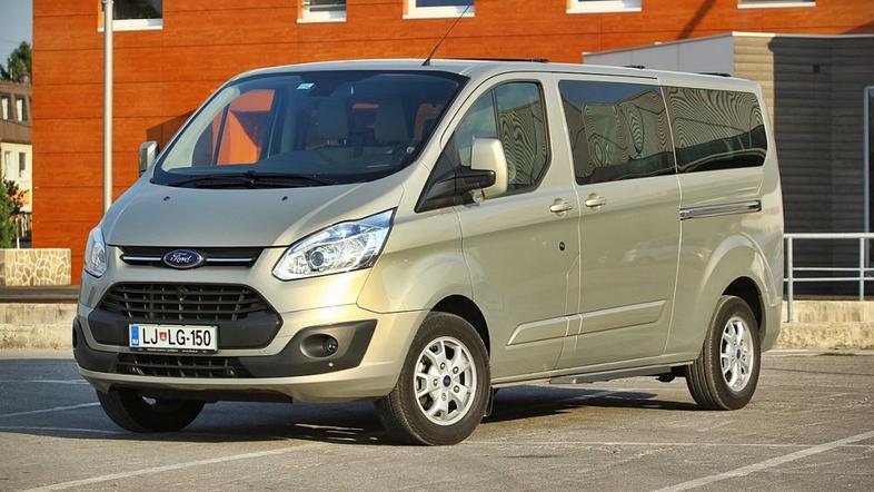 Ford tourneo custom