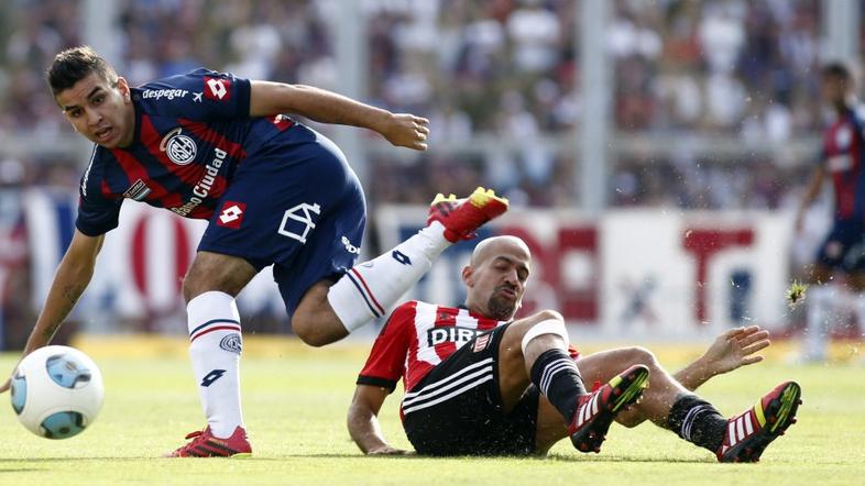 Ángel Correa Juan Sebastián Verón San Lorenzo Estudiantes