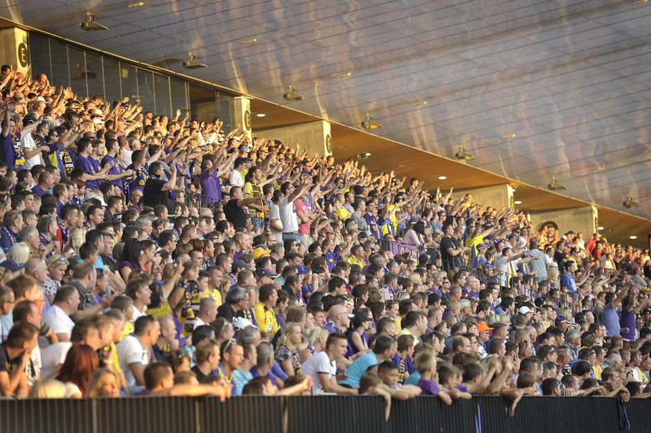 navijači ljudski vrt Tekma Maribor-Željezničar | Avtor: Anže Petkovšek