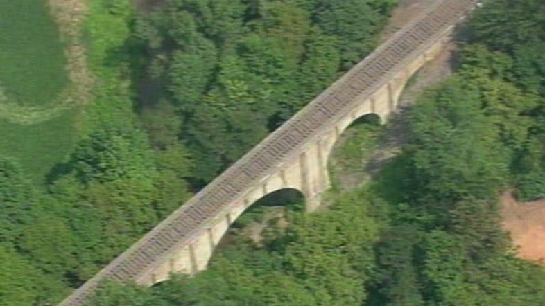 Viadukt pri mestu Statesville, kjer se je leta 1891 zgodila železniška nesreča, 