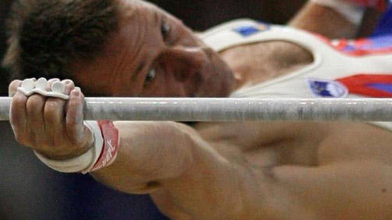 Pegan na drogu uživa bolj kot v boju z mlini na veter.