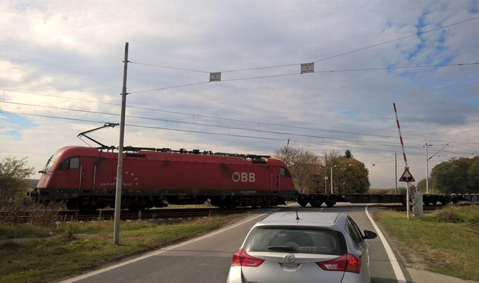 Železniški prehod | Avtor: Žurnal24 main