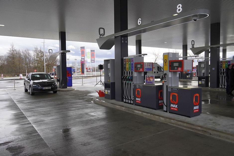 Petrol bencinski servis Barje | Avtor: Matija_Janežič