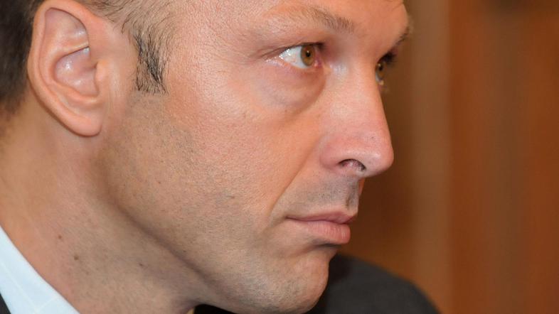 Ropov je bilo lani manj, pravi Branko Japelj, vodja sektorja kriminalistične pol