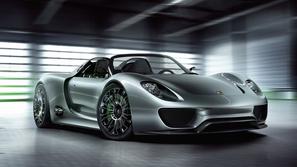 Porsche spyder 918 hybrid