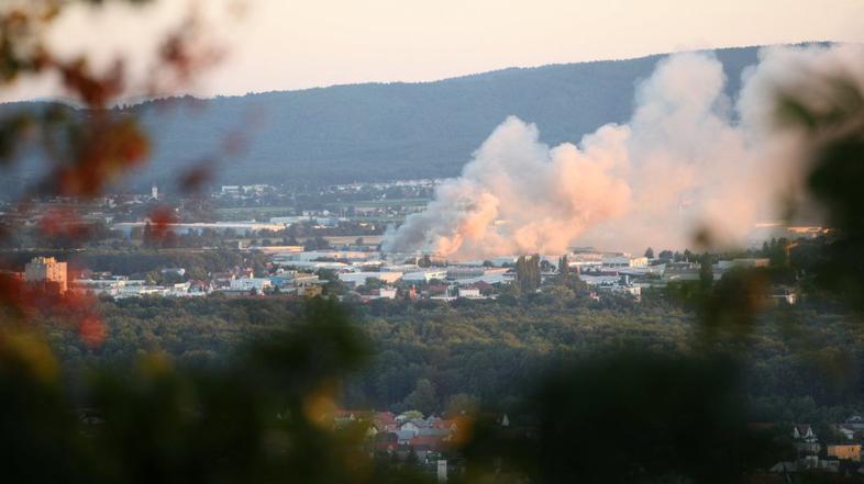 Maribor požar zvečer 