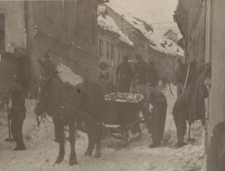 Sneg, rekord, snežne padavine, februar 1952