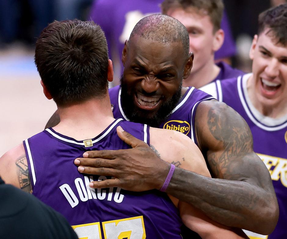 Luka Dončić in LeBron James | Avtor: Profimedia