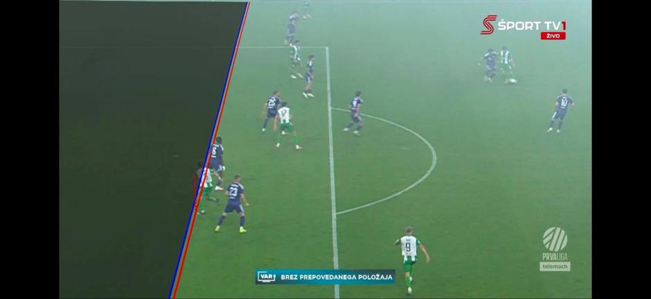 (Ne)prepovedan položaj ob golu Olimpije | Avtor: Print Screen 