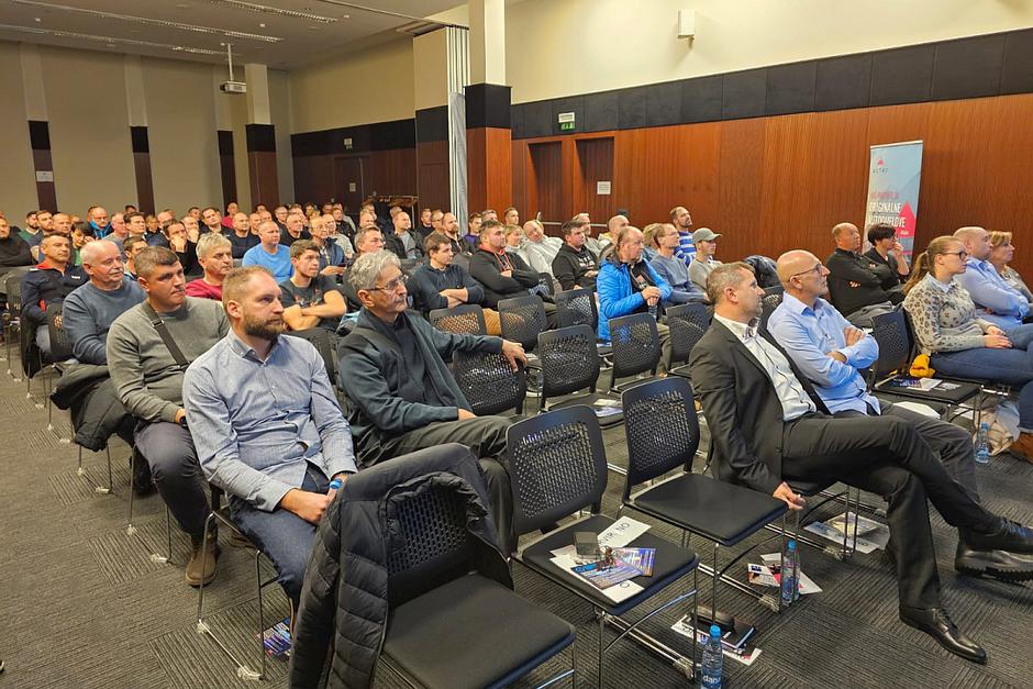 Slovensko društvo avtostroke, SDA | Avtor: Matija_Janežič